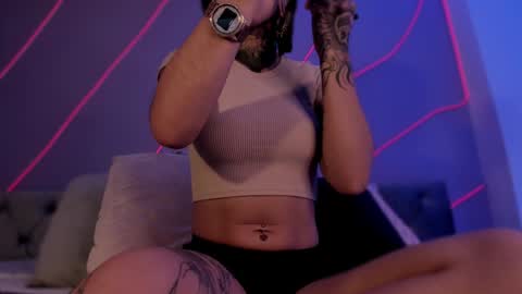 Eva online show from 12-21-24, 02:26