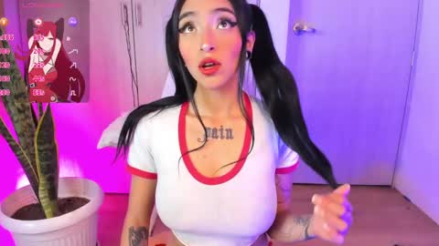 Snapshot of evangellinebellee chatting on 02-02-25, 04:22 Evangelline online show from 02-02-25, 04:22