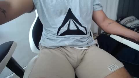 Evan online show from 01-06-25, 09:11