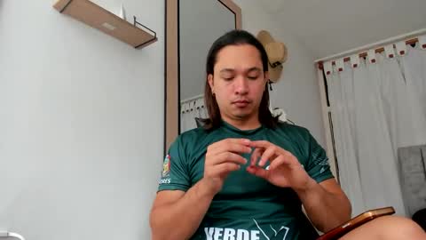 Evan online show from 10-05-25, 01:42