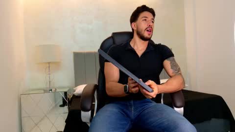 Snapshot of evans_opry1 chatting on 02-25-26, 11:47 E V A N S online show from 02-25-26, 11:47