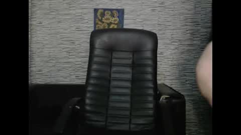 Eva online show from 12-27-24, 10:05