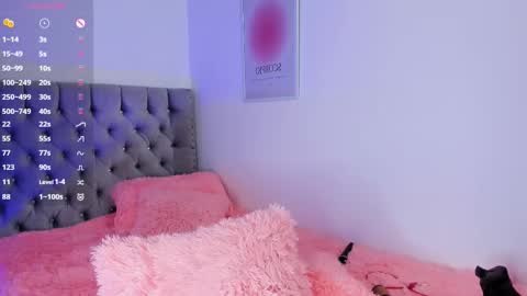 Snapshot of evaolimpo chatting on 10-04-25, 11:03 Eva Olimpo online show from 10-04-25, 11:03