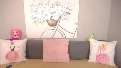 Adelina online show from 11-08-25, 05:29