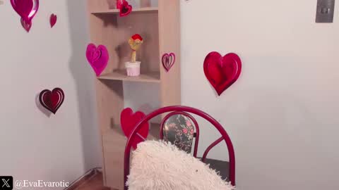 Eva online show from 02-15-25, 03:20