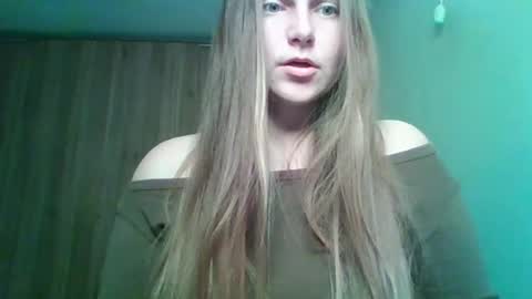 evasapples2026 online show from 03-15-26, 08:26