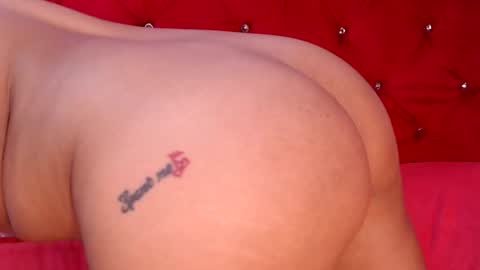 Eva    Instagram evasummer 1 online show from 01-21-25, 10:30