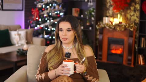 Snapshot of evasunderland chatting on 12-08-24, 08:47 Eva online show from 12-08-24, 08:47