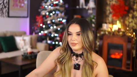 Snapshot of evasunderland chatting on 12-12-24, 03:10 Eva online show from 12-12-24, 03:10