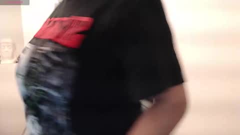 Eva Twiss online show from 11-08-25, 11:43