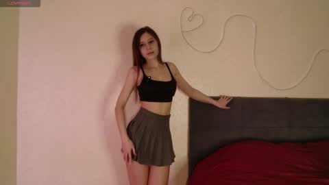 Snapshot of evavuv chatting on 12-02-25, 04:40 Eva Vuv online show from 12-02-25, 04:40