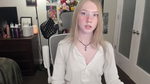 Goddess Eve online show from 12-23-24, 11:17