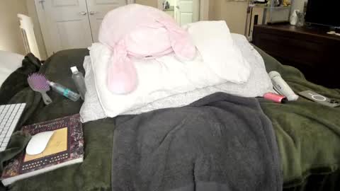 Goddess Eve online show from 12-31-24, 02:19