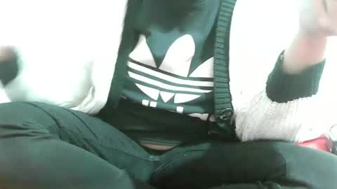 Snapshot of eveapril chatting on 11-17-25, 08:58 Eve online show from 11-17-25, 08:58