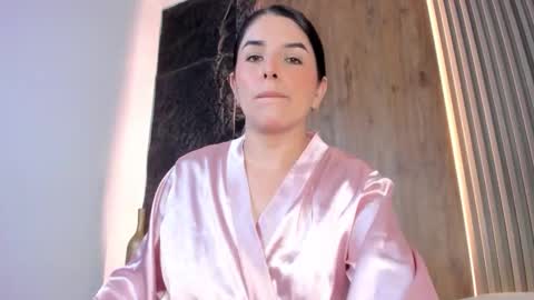 E V E L I N online show from 11-23-25, 02:11