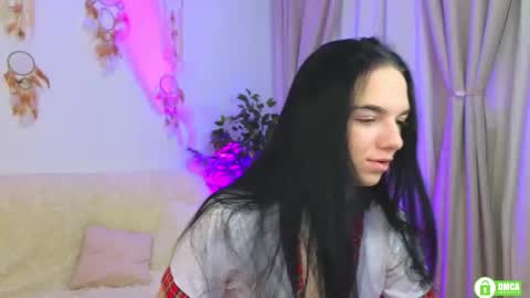 Snapshot of evelin_wow chatting on 02-23-26, 04:26 evelin_wow online show from 02-23-26, 04:26