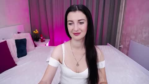 Evelin online show from 09-15-25, 05:07