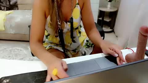 evelove online show from 09-16-25, 05:08