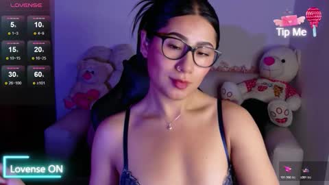 Evelyn online show from 11-28-25, 11:24