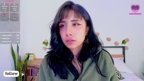 Snapshot of evelyn_chelle chatting on 12-23-24, 06:11 Im Eve or Chelle Next Stream 191224 online show from 12-23-24, 06:11