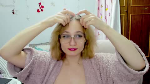 Snapshot of evelyn_harper_x chatting on 02-01-25, 06:43 Eve online show from 02-01-25, 06:43