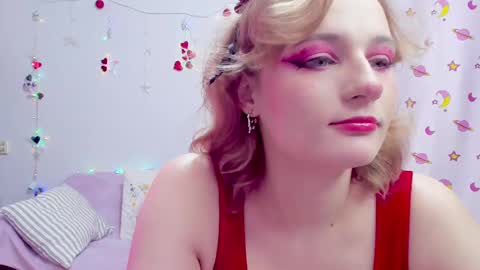 Snapshot of evelyn_harper_x chatting on 02-13-25, 06:20 Eve online show from 02-13-25, 06:20