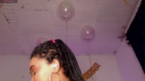 Snapshot of evelyn_sandoval chatting on 12-05-24, 03:15 Evelyn Sandoval online show from 12-05-24, 03:15