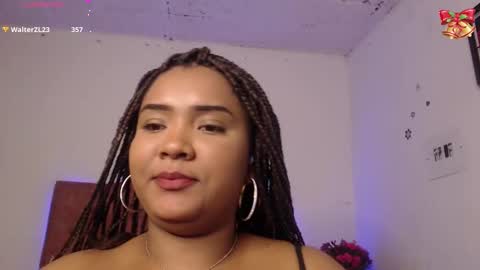 Snapshot of evelyn_sandoval chatting on 12-26-24, 05:37 Evelyn Sandoval online show from 12-26-24, 05:37