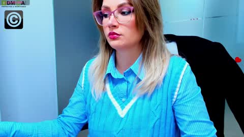 evelyne_rose online show from 01-27-25, 06:19