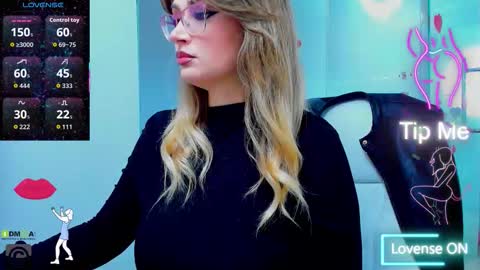 evelyne_rose online show from 09-19-25, 04:58