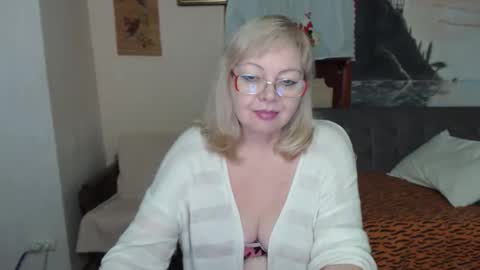 BarbaraBlondy online show from 12-16-25, 08:36