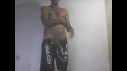 Snapshot of everaldosantos chatting on 01-05-25, 03:32 everaldosantos online show from 01-05-25, 03:32