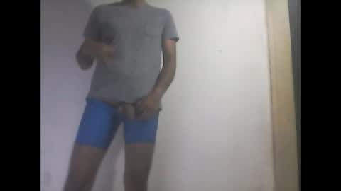 Snapshot of everaldosantos chatting on 01-05-25, 09:57 everaldosantos online show from 01-05-25, 09:57