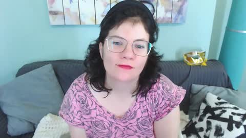 Everly online show from 01-15-25, 09:56