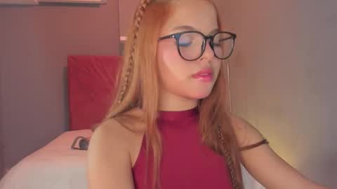 Snapshot of everyh chatting on 09-08-25, 07:57 Sophia online show from 09-08-25, 07:57