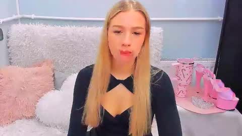 Snapshot of evettegold chatting on 02-08-26, 02:31 Eve online show from 02-08-26, 02:31