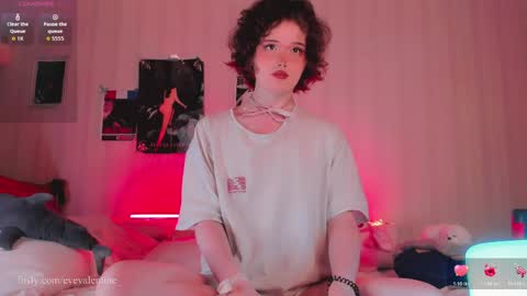 Eva  online show from 04-11-26, 08:46