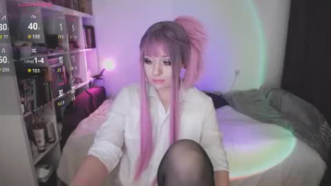Snapshot of eviecuster chatting on 07-16-26, 07:20 Im gonna be on in 2 hours online show from 07-16-26, 07:20
