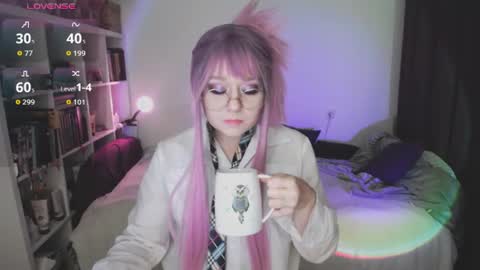 Snapshot of eviecuster chatting on 07-17-26, 08:46 Im gonna be on in 2 hours online show from 07-17-26, 08:46