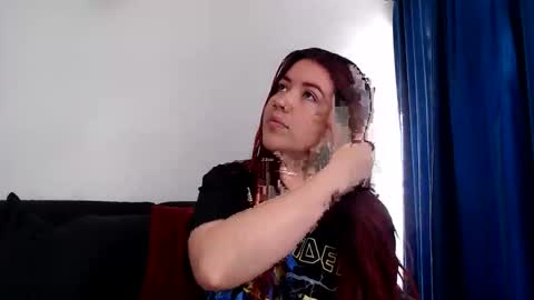 Snapshot of evilheart_69 chatting on 11-12-25, 05:24 evilheart_69 online show from 11-12-25, 05:24