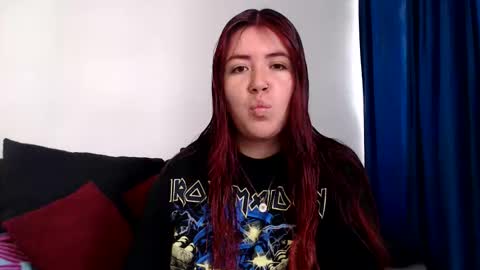 Snapshot of evilheart_69 chatting on 11-20-25, 02:50 evilheart_69 online show from 11-20-25, 02:50