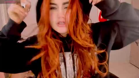 Snapshot of evva_foxxy chatting on 12-12-24, 03:05 evva_foxxy online show from 12-12-24, 03:05