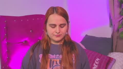 EVY online show from 09-25-25, 01:53