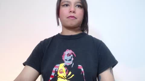 Im Evy online show from 01-05-26, 05:49