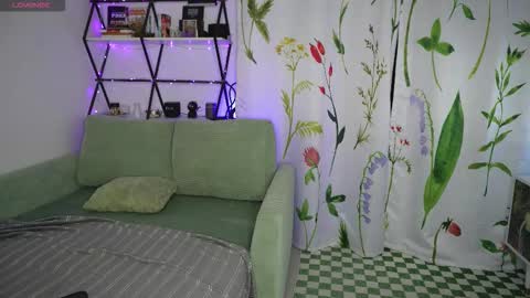 Mary online show from 09-08-25, 10:31