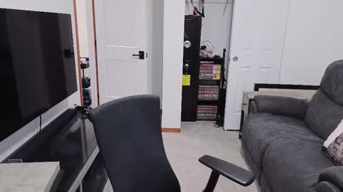 Snapshot of exia425 chatting on 01-09-26, 12:57 exia425 online show from 01-09-26, 12:57