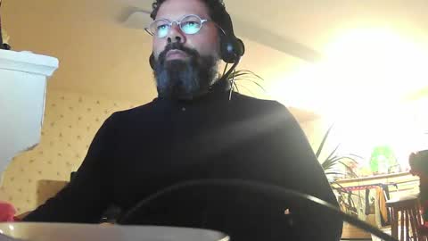 Gio online show from 12-09-24, 04:47