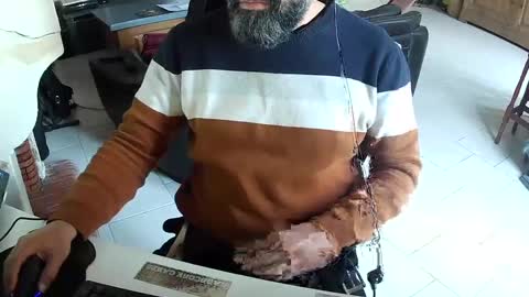 Gio online show from 02-17-25, 04:37