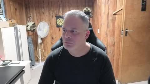 exibe1219 online show from 12-25-24, 08:17