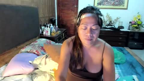 voloptous mommy angel online show from 12-16-24, 02:57